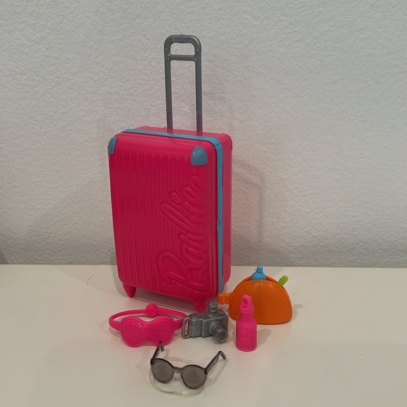 Barbie travel doll with dog - Picture 6 of 6